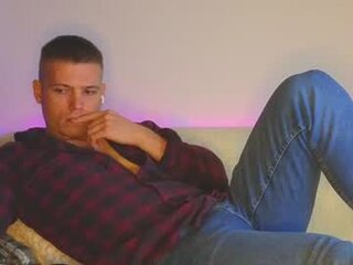 julian_turner