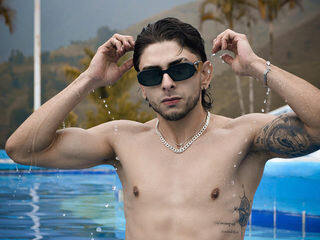 Ethan Muller