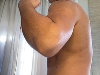 Leo Silva 75
