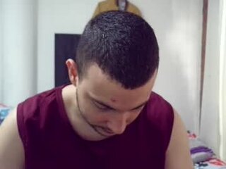 armando_2002