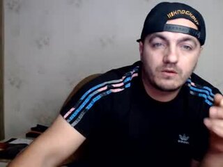 taylorhot33