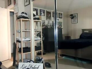 nakedmonkey