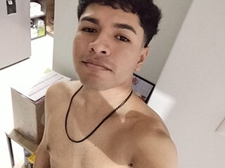 godiegogo_latin